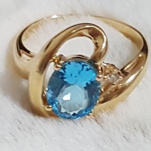 Estate 14K yellow gold Ring 2.40Ct Oval BlueTopaz